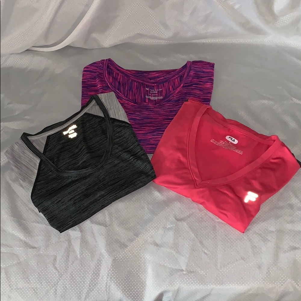 Women’s Workout Tops
